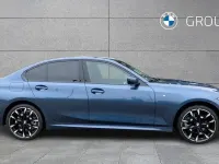 Usado BMW 330e M Sport 292 HP (214 kW) 2025 Azul Sedan