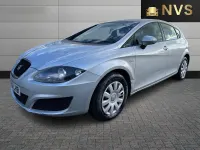 Begagnad Seat Leon Ecomotive 105 HK (77 kW) 2012 Silver Halvkombi