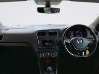 Used VW Polo Edition 90 HP (66 kW) 2017 Silver Hatchback