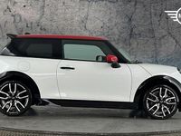 Used Mini Cooper S Hatch 201 HP (147 kW) 2024 White Hatchback