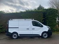 Used Vauxhall Vivaro 95 HP (69 kW) 2018 White MPV