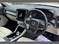Used Volvo XC40 Inscription 161 HP (118 kW) 2022 White SUV