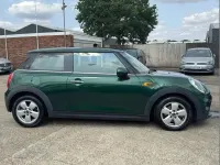Used Mini ONE 101 HP (74 kW) 2016 Green Hatchback
