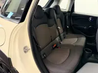 Usado Mini Cooper Classic 135 HP (99 kW) 2019 Branco Citadino