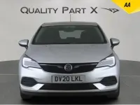 Gebraucht Vauxhall Astra Business Edition 105 PS (77 kW) 2020 Silber Kleinwagen