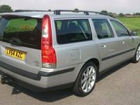 used Volvo V70 2.4