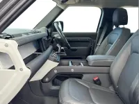 Używany Land Rover Defender SE 245 KM (180 kW) 2024 Szary SUV