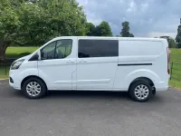 Used Ford Transit Custom Limited 130 HP (95 kW) 2022 White Van