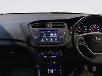 Used Hyundai i20 SE 84 HP (61 kW) 2018 Blue Hatchback