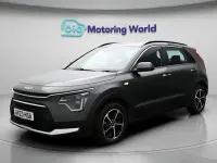Używany Kia Niro 141 KM (103 kW) 2023 Szary SUV