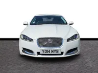 Begagnad Jaguar XF Luxury 163 HK (119 kW) 2014 Vit Sedan