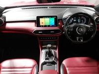 Used MG HS Exclusive 162 HP (119 kW) 2020 Red SUV