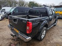 used Nissan Navara Double Cab Pick Up Tekna 2.5dCi 171 4WD DAMAGED REPAIRABLE SALVAGE