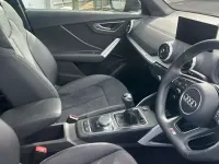 Begagnad Audi Q2 S-Line 110 HK (80 kW) 2023 Grå SUV