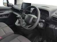 Used Citroën Berlingo 100 HP (73 kW) 2023 White MPV