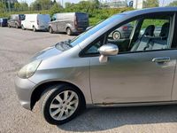 Used Honda Jazz SE 83 HP (61 kW) 2006 Silver Hatchback