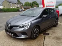 Used Renault Clio Evolution 90 HP (66 kW) 2023 Grey Hatchback
