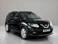 Used Nissan X-Trail Tekna 130 HP (95 kW) 2016 Green SUV