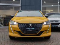 Used Peugeot 208 Premium 99 HP (72 kW) 2022 Yellow Hatchback