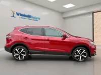 Used Nissan Qashqai Tekna 115 HP (84 kW) 2020 Red SUV
