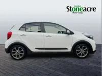 Used Kia Picanto X-Line 83 HP (61 kW) 2019 White Hatchback