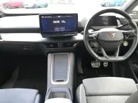 Usado Cupra Born e-Boost 169 kW (230 HP) 2022 Vermelho Citadino