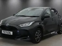 Used Toyota Yaris Design 91 HP (66 kW) 2021 Black Hatchback