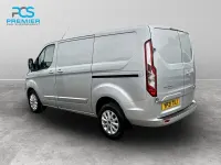 Usado Ford Transit Custom Limited 130 HP (95 kW) 2021 Prateado Van