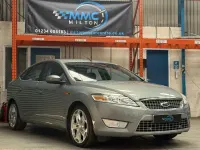 Begagnad Ford Mondeo Titanium 160 HK (117 kW) 2007 Grå Halvkombi