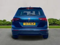 Begagnad VW Tiguan Life 150 HK (110 kW) 2021 Blå SUV
