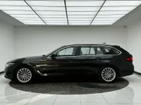 Begagnad BMW 530e 2022 Grå Kombi