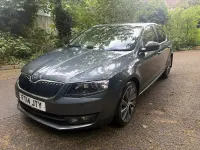 Used Skoda Octavia LAURIN & KLEMENT 184 HP (135 kW) 2014 Grey Estate