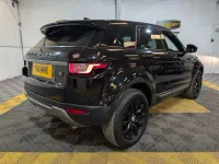 Used Land Rover Range Rover evoque SE 150 HP (110 kW) 2017 Black Estate