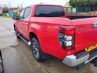 Used Mitsubishi L200 150 HP (110 kW) 2021 Red Pickup