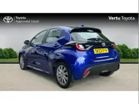 Used Toyota Yaris 113 HP (83 kW) 2023 Blue Hatchback