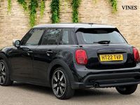 Usado Mini Cooper Exclusive 134 HP (98 kW) 2022 Preto Citadino