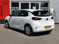 Used Vauxhall Corsa Design Edition 99 HP (72 kW) 2023 White Hatchback
