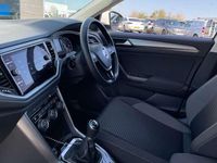 Usado VW T-Roc Active 110 HP (80 kW) 2021 Branco SUV