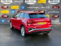 Usado Audi Q2 S-Line 150 CV (110 kW) 2021 Rojo SUV