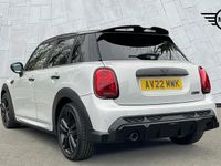 Used Mini Cooper Hatch 134 HP (98 kW) 2022 Silver Hatchback