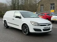 Used Vauxhall Astra Club 90 HP (66 kW) 2007 White Van