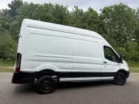 Used Ford Transit 125 HP (91 kW) 2015 White Van