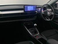 Begagnad Jeep Avenger Summit 101 HK (74 kW) 2025 Svart SUV