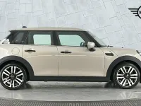 Used Mini Cooper Exclusive 134 HP (98 kW) 2022 Grey Hatchback