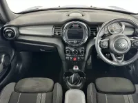Used Mini Cooper Hatch 134 HP (98 kW) 2019 Blue Hatchback