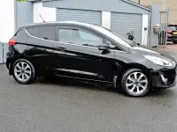 Used Ford Fiesta Zetec 100 HP (73 kW) 2018 Black Hatchback