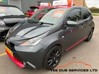 Used Toyota Aygo x-press 2018 Grey Hatchback
