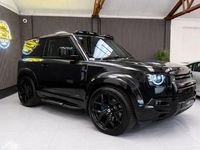 Używany Land Rover Defender S 525 KM (386 kW) 2022 Czarny Kombi
