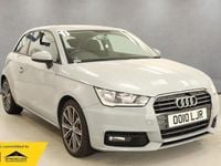 Usado Audi A1 Sport 116 HP (85 kW) 2018 Cinzento Citadino