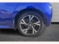 Used Toyota Yaris Hybrid Design 116 HP (85 kW) 2024 Blue Hatchback